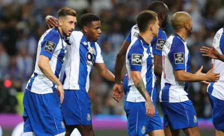   Porto, multado con casi 5 mil euros por culpa de Héctor Herrera