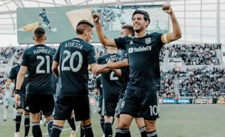 Vela sigue 'on fire' y suma su gol 11 de la temporada con LAFC