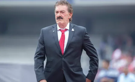 La Volpe explota en contra del VAR y de los Xolos