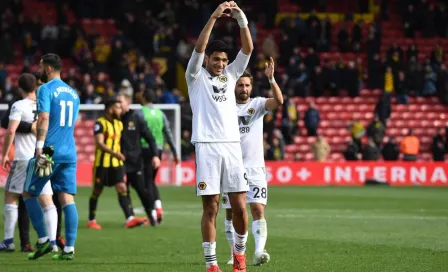 Niños eligen a Raúl Jiménez como mejor jugador de Wolves 