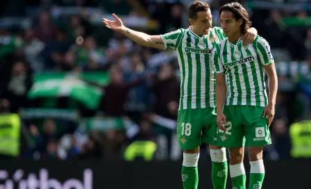 Betis de Guardado y Lainez podría ser dirigido por Xavi Hernández 