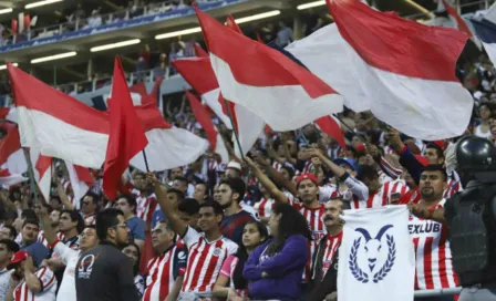 'Termina este torneo de pesadilla': Afición de Chivas 