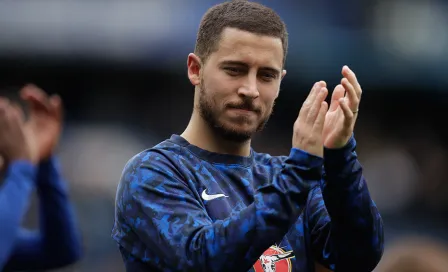 Hazard 'enloquece' a fans del Chelsea que le piden quedarse en el club