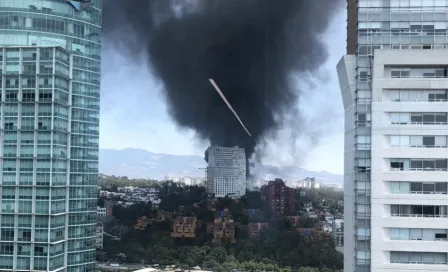 Fuerte incendio se registra en la zona de Santa Fe