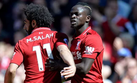 Fans de los Wolves fingen goles del Brighton para emocionar al Liverpool 