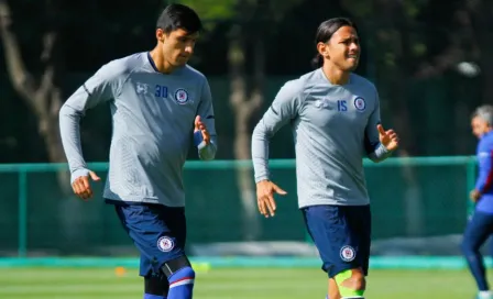 Jerry Flores y Jordan Silva, bajas de Cruz Azul para el Apertura 2019