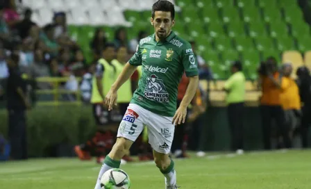 Navarro busca renovación con León pese a interés de Chivas