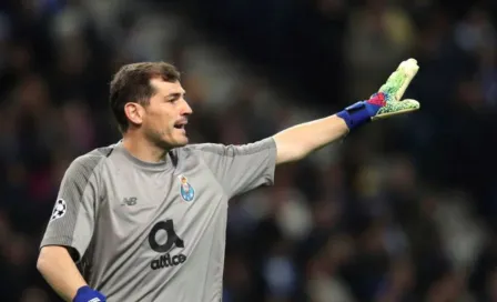 Iker Casillas descarta su retiro tras sufrir un infarto