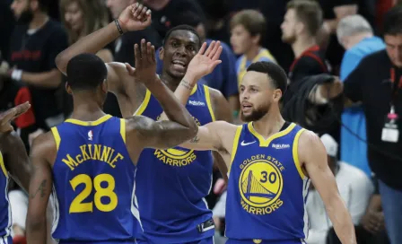 Warriors remonta desventaja de 18 puntos y vence a Trail Blazers