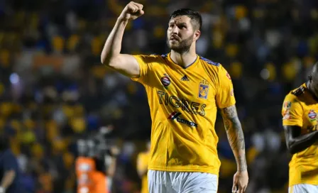 Tigres repite hazaña de América al coronarse en varonil y femenil