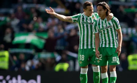 Guardado y Lainez harían pretemporada en México con el Betis