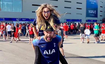 Finn Bálor y Vero Rodríguez presumen su amor en Champions League