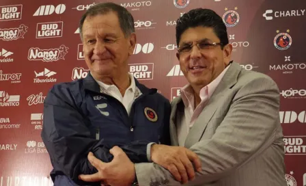 Veracruz presenta a Enrique Meza como su nuevo entrenador