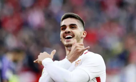 Wolves contrataría a André Silva como competencia para Raúl Jiménez 