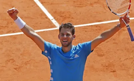 Thiem cortó racha a Djokovic y es finalista de Roland Garros