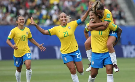 Brasil inicia Mundial Femenil con goleada ante Jamaica