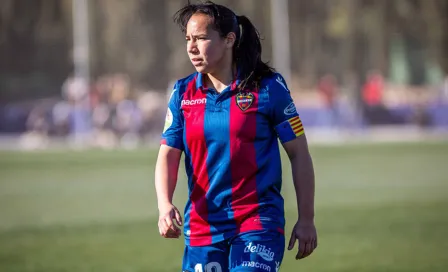 Charlyn Corral se despide del Levante con mensaje conmovedor 