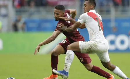 Venezuela y Perú empataron sin goles en su debut en Copa América