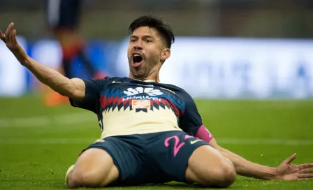 Chivas presentó a Oribe con una postal donde el 'Killer' festeja un gol vs el Rebaño