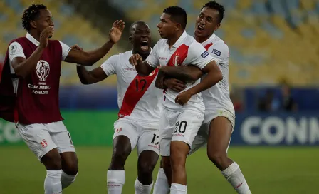 Perú se enfila a Cuartos de Final tras vencer a Bolivia