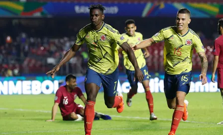 Dúvan Zapata dio dramático triunfo a Colombia frente a Qatar