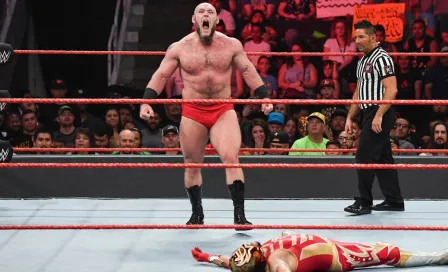 Lars Sullivan regresaría a la WWE hasta 2020 por lesión