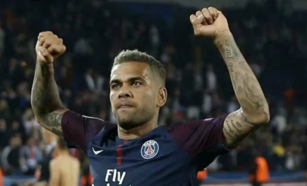 Dani Alves cerró un ciclo y confirma su salida del PSG