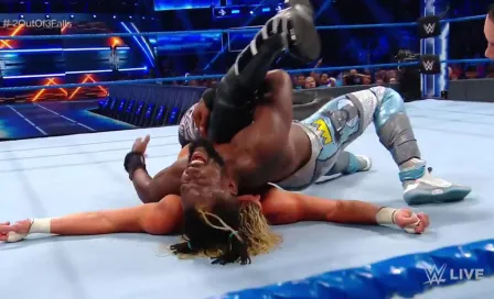 Kofi Kingston venció a Dolph Ziggler en una lucha de dos a tres caídas