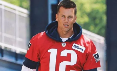 Tom Brady presume foto y amistad con Peyton Manning