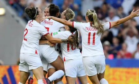 Inglaterra 'aplasta' a Noruega y se convierte en primer Semifinalista de Mundial Femenil