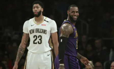 LeBron James 'heredará' el mítico número 23 a Anthony Davis