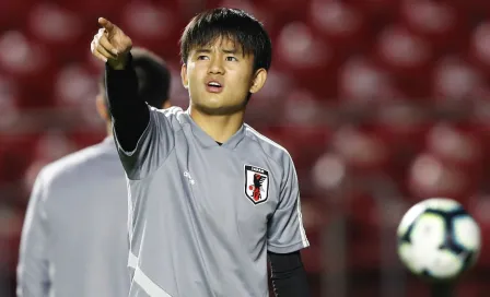 Afición ovacionó a Kubo antes de irse al Real Madrid 