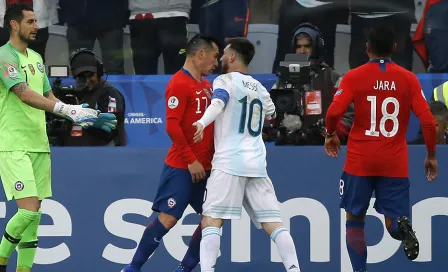 Otamendi: 'El árbitro quedó en la historia porque expulsó a Messi'