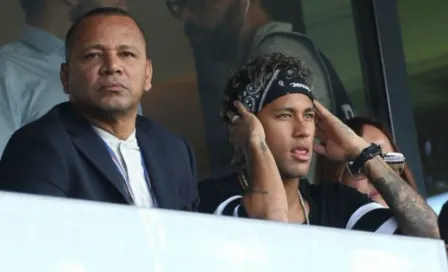 Padre de Neymar aseguró que PSG tenía conocimiento de la ausencia del Killer