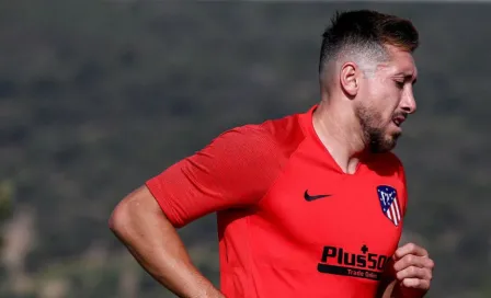 Héctor Herrera se luce con golazo en entrenamiento del Atlético