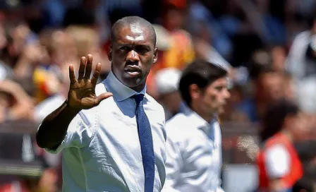 Clarence Seedorf fue destituido como entrenador de Camerún