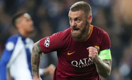 De Rossi: 'Cuando un jugador transmite en Instagram, quisiera tirarle los dientes'