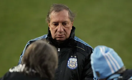 Carlos Bilardo, en estado de salud grave