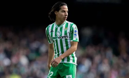 Diego Lainez y Tecatito Corona se podrían enfrentar en el Porto contra Betis