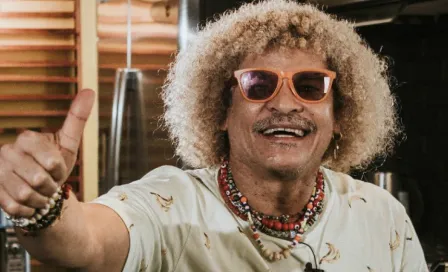 Carlos 'Pibe' Valderrama despidió sus míticos rizos y presumió nuevo 'look'