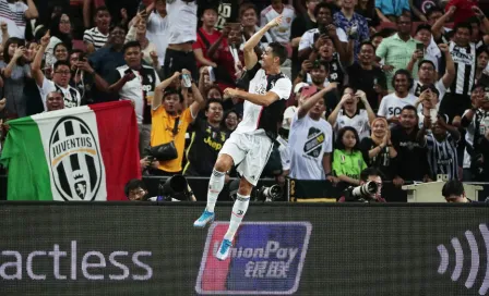 Cristiano Ronaldo dejó que un niño se sentara con él en el Juventus vs Tottenham