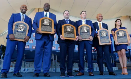 Mariano Rivera encabezó a los nuevos miembros del Salón de la Fama de la MLB