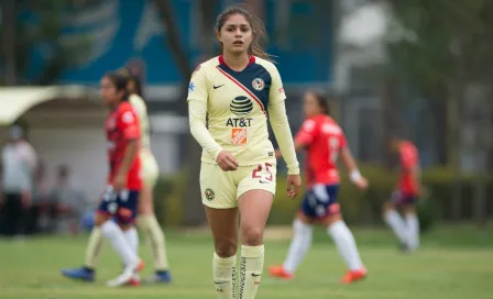 Jana Gutiérrez 'obligó' a aficionado de Pumas a cambiar de equipo