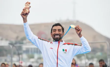 Crisanto Grajales, Bicampeón panamericano en triatlón