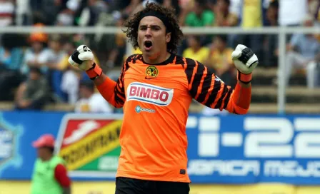 Afición del América ve a Memo Ochoa como reemplazo ideal de Marchesín