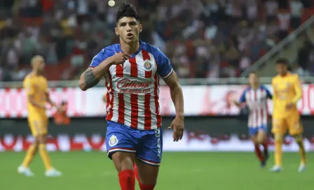 Chivas recompuso el camino y firma triunfo sobre Tigres