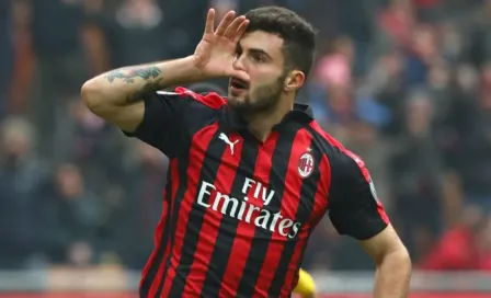 Raúl Jiménez tendrá más competencia; Wolverhampton contrató al italiano Patrick Cutrone