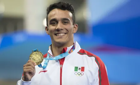 Juan Celaya se colgó el Oro en trampolín de un metro 