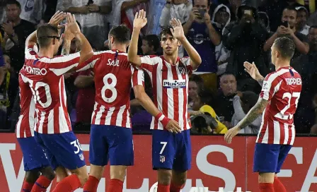 Jugadores de Atlético de Madrid viajaron a México con máscaras y sombreros de charro