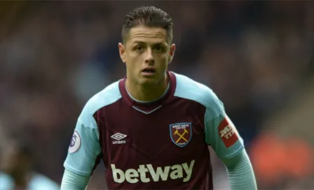 Chicharito falló penalti en la derrota del West Ham frente al Athletic Bilbao